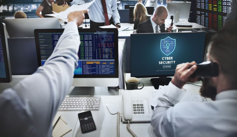 Strengthening Cyber Resilience: The Role of Data Backup and Disaster Recovery